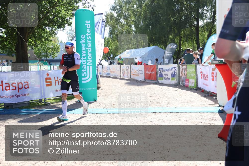 07.09.2025 - 19. Norderstedt Triathlon Zöllner http://msf.ph/oto/8783700 07.09.2025 15:14:38 Ziel 969 meine-sportfotos.de