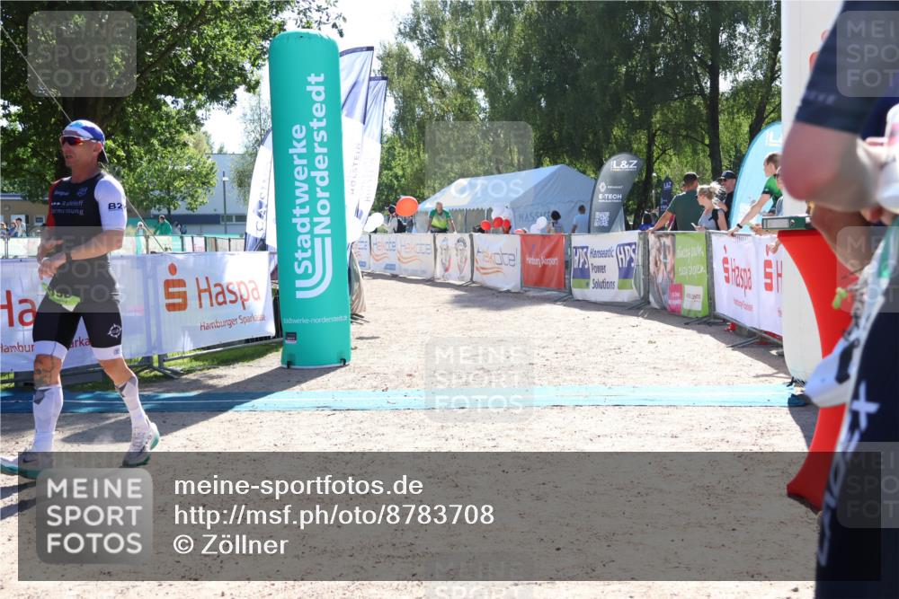 07.09.2025 - 19. Norderstedt Triathlon Zöllner http://msf.ph/oto/8783708 07.09.2025 15:14:39 Ziel 969 meine-sportfotos.de