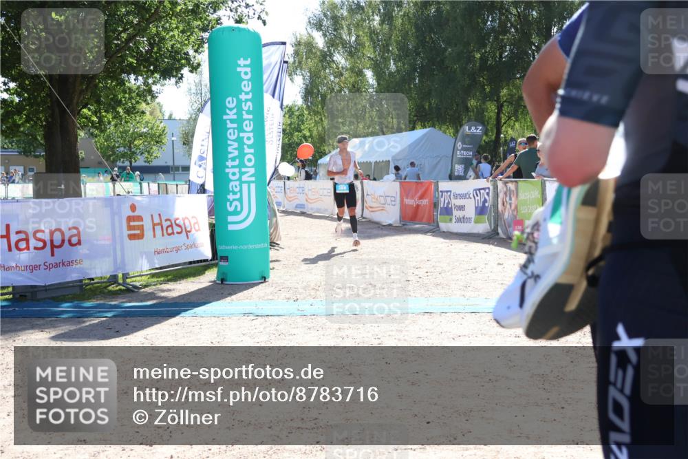 07.09.2025 - 19. Norderstedt Triathlon Zöllner http://msf.ph/oto/8783716 07.09.2025 15:14:42 Ziel 388, 969 meine-sportfotos.de