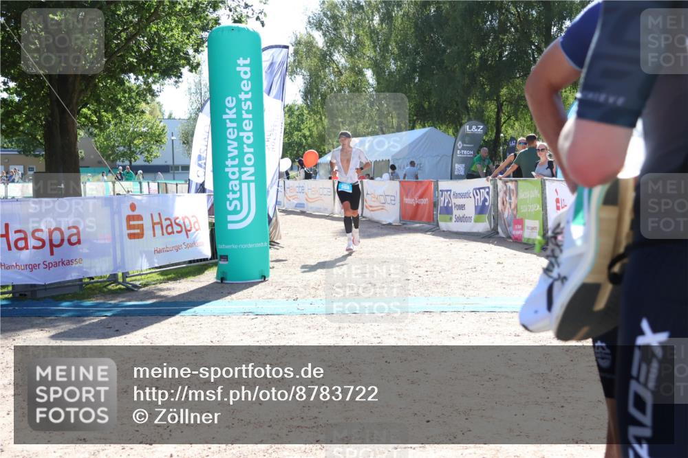 07.09.2025 - 19. Norderstedt Triathlon Zöllner http://msf.ph/oto/8783722 07.09.2025 15:14:43 Ziel 388, 969 meine-sportfotos.de