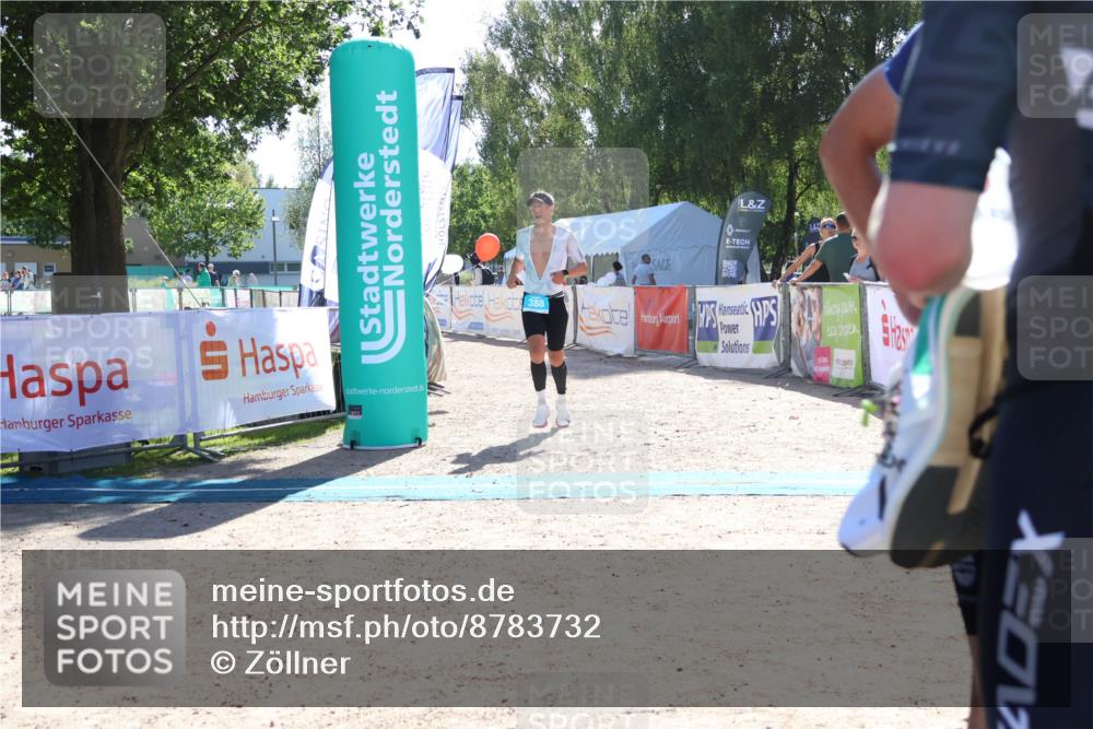 07.09.2025 - 19. Norderstedt Triathlon Zöllner http://msf.ph/oto/8783732 07.09.2025 15:14:43 Ziel 388, 969 meine-sportfotos.de