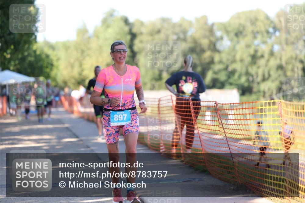 07.09.2025 - 19. Norderstedt Triathlon Michael Strokosch http://msf.ph/oto/8783757 07.09.2025 16:12:50 Laufen 541, 897 meine-sportfotos.de