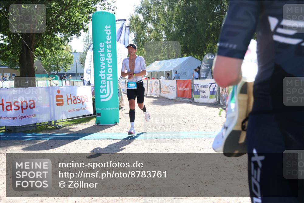 07.09.2025 - 19. Norderstedt Triathlon Zöllner http://msf.ph/oto/8783761 07.09.2025 15:14:44 Ziel 388, 969 meine-sportfotos.de