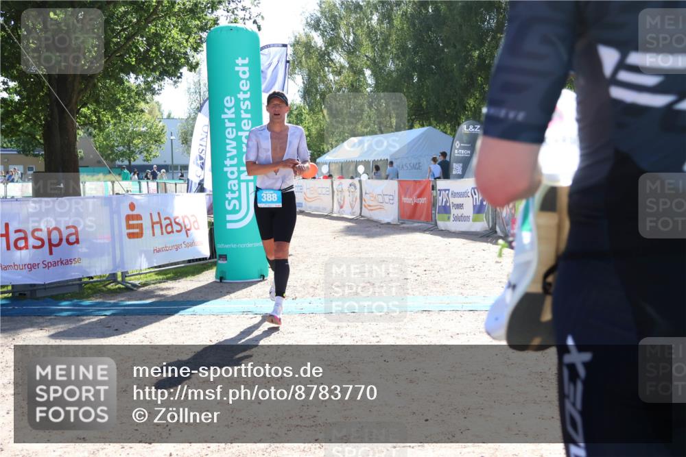 07.09.2025 - 19. Norderstedt Triathlon Zöllner http://msf.ph/oto/8783770 07.09.2025 15:14:45 Ziel 388 meine-sportfotos.de