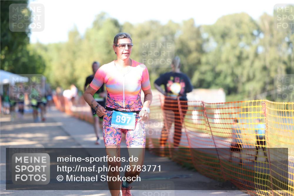 07.09.2025 - 19. Norderstedt Triathlon Michael Strokosch http://msf.ph/oto/8783771 07.09.2025 16:12:50 Laufen 541, 897 meine-sportfotos.de