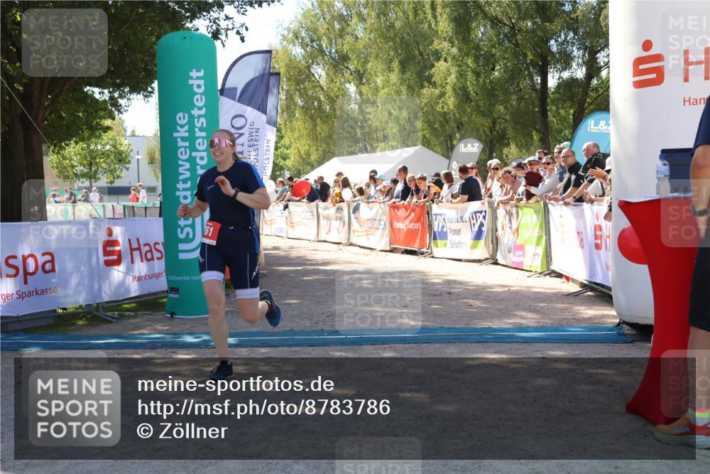 07.09.2025 - 19. Norderstedt Triathlon Zöllner http://msf.ph/oto/8783786 07.09.2025 13:06:07 Ziel 761 meine-sportfotos.de