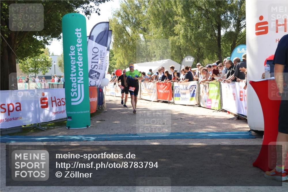 07.09.2025 - 19. Norderstedt Triathlon Zöllner http://msf.ph/oto/8783794 07.09.2025 13:06:20 Ziel 1237, 1296 meine-sportfotos.de