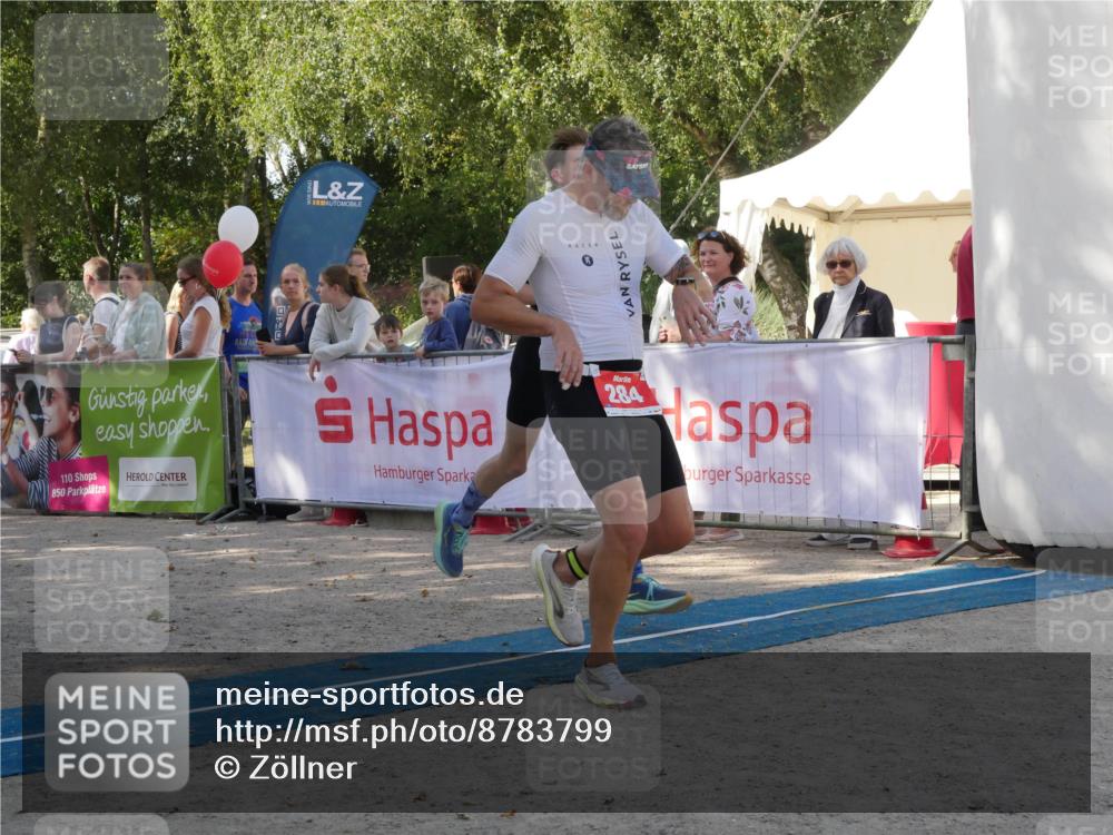07.09.2025 - 19. Norderstedt Triathlon Zöllner http://msf.ph/oto/8783799 07.09.2025 12:01:22 Ziel 284, 1152 meine-sportfotos.de