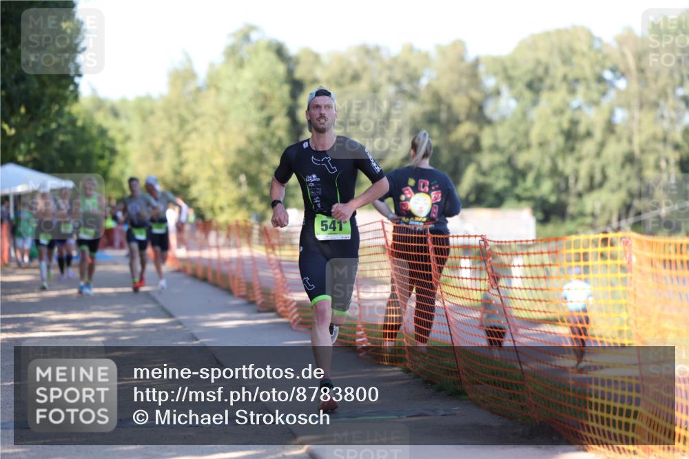 07.09.2025 - 19. Norderstedt Triathlon Michael Strokosch http://msf.ph/oto/8783800 07.09.2025 16:12:52 Laufen 513, 518, 541, 897 meine-sportfotos.de