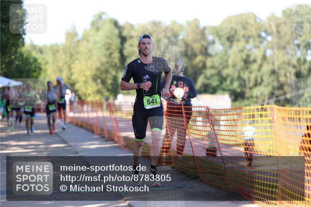 07.09.2025 - 19. Norderstedt Triathlon Michael Strokosch http://msf.ph/oto/8783805 07.09.2025 16:12:53 Laufen 513, 517, 518, 541, 897 meine-sportfotos.de