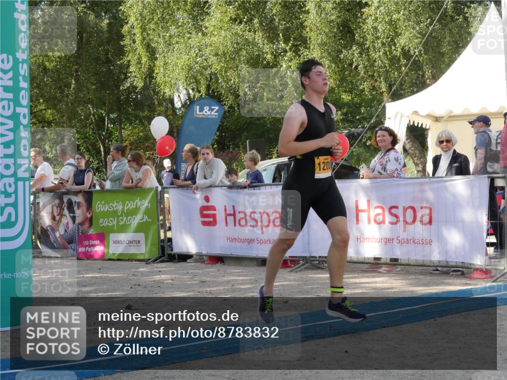 07.09.2025 - 19. Norderstedt Triathlon Zöllner http://msf.ph/oto/8783832 07.09.2025 12:01:53 Ziel 770, 1208 meine-sportfotos.de