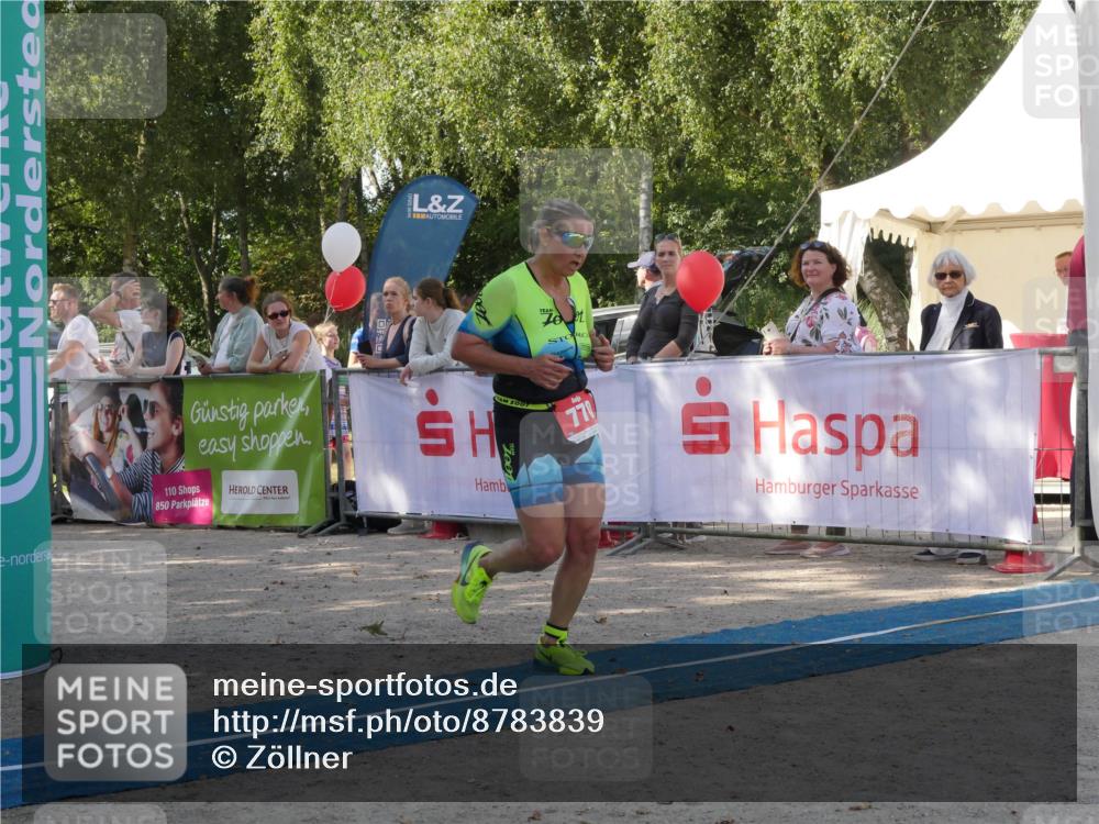 07.09.2025 - 19. Norderstedt Triathlon Zöllner http://msf.ph/oto/8783839 07.09.2025 12:01:56 Ziel 770, 1208 meine-sportfotos.de
