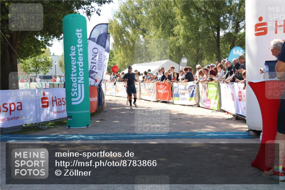07.09.2025 - 19. Norderstedt Triathlon Zöllner http://msf.ph/oto/8783866 07.09.2025 13:06:30 Ziel 293, 811, 1260 meine-sportfotos.de