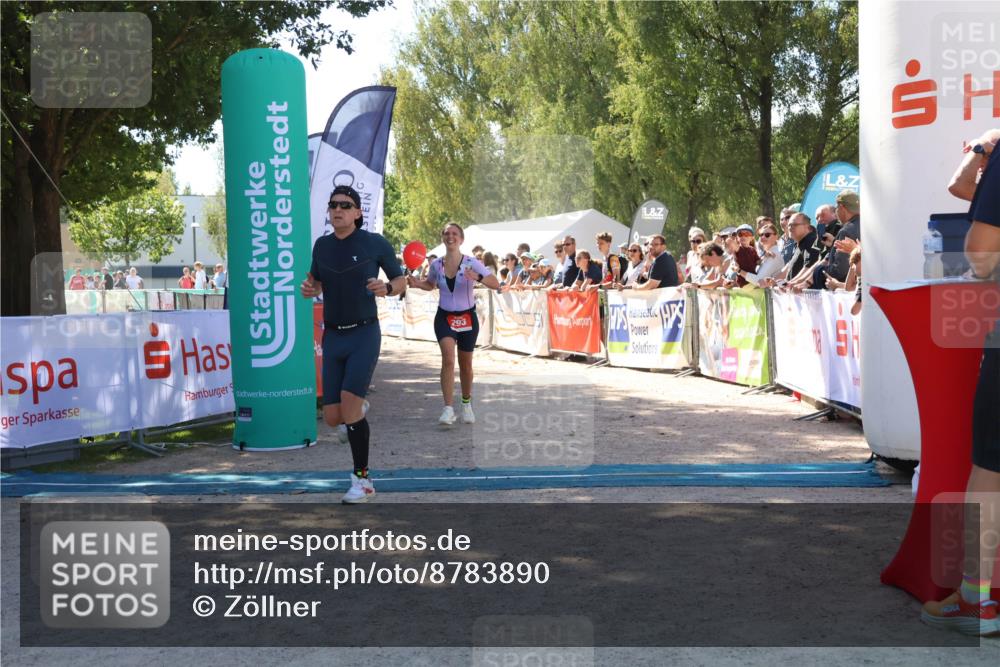 07.09.2025 - 19. Norderstedt Triathlon Zöllner http://msf.ph/oto/8783890 07.09.2025 13:06:32 Ziel 293, 811, 1260 meine-sportfotos.de