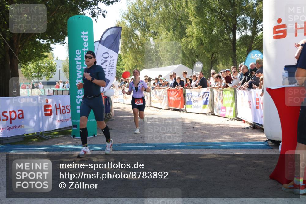 07.09.2025 - 19. Norderstedt Triathlon Zöllner http://msf.ph/oto/8783892 07.09.2025 13:06:32 Ziel 293, 811, 1260 meine-sportfotos.de