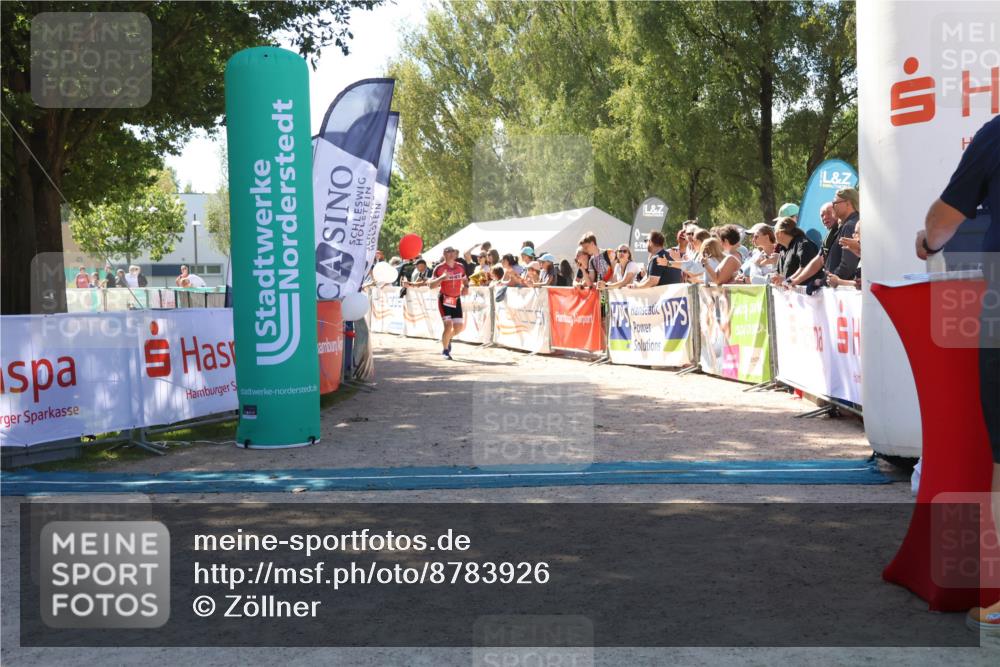 07.09.2025 - 19. Norderstedt Triathlon Zöllner http://msf.ph/oto/8783926 07.09.2025 13:07:17 Ziel 851 meine-sportfotos.de