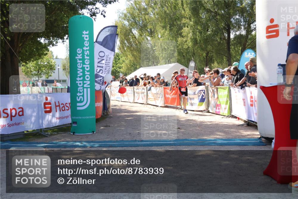 07.09.2025 - 19. Norderstedt Triathlon Zöllner http://msf.ph/oto/8783939 07.09.2025 13:07:19 Ziel 851 meine-sportfotos.de