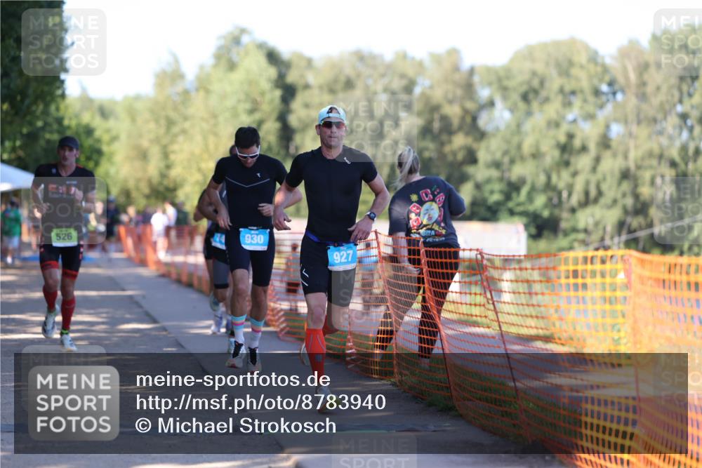 07.09.2025 - 19. Norderstedt Triathlon Michael Strokosch http://msf.ph/oto/8783940 07.09.2025 16:13:11 Laufen 526, 887, 927, 930, 1429, 1511 meine-sportfotos.de