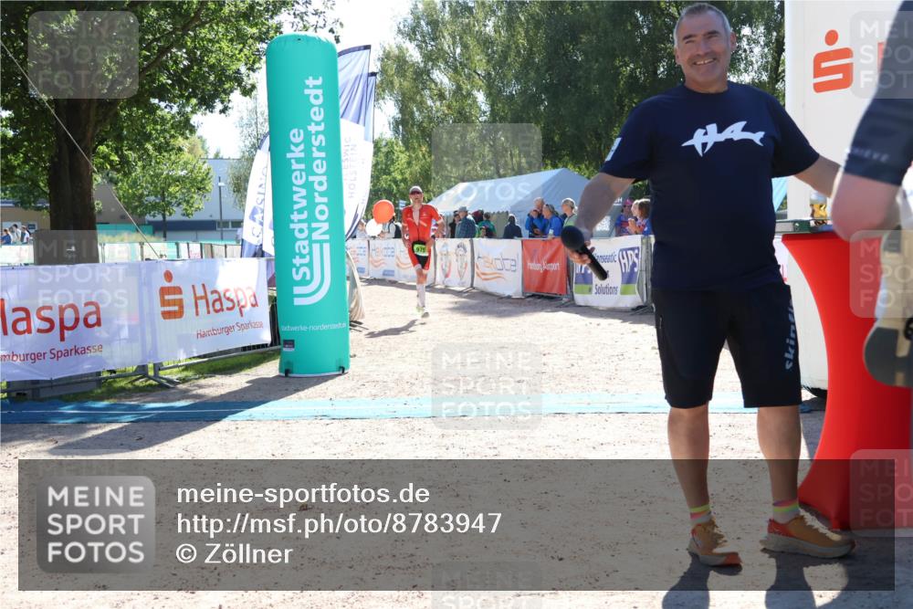 07.09.2025 - 19. Norderstedt Triathlon Zöllner http://msf.ph/oto/8783947 07.09.2025 15:16:52 Ziel 975 meine-sportfotos.de