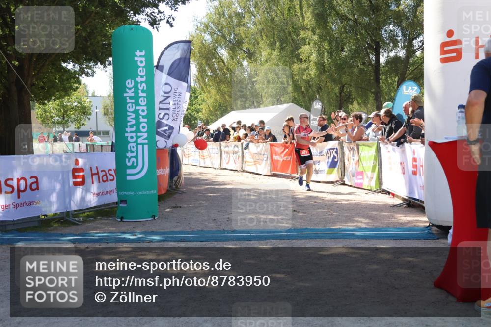 07.09.2025 - 19. Norderstedt Triathlon Zöllner http://msf.ph/oto/8783950 07.09.2025 13:07:19 Ziel 851 meine-sportfotos.de