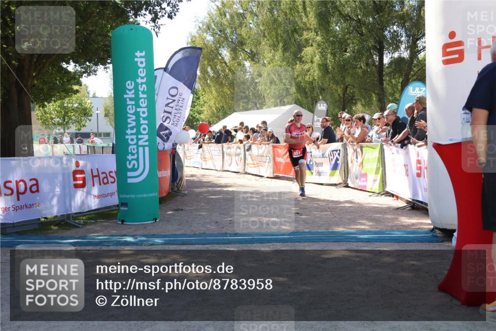 07.09.2025 - 19. Norderstedt Triathlon Zöllner http://msf.ph/oto/8783958 07.09.2025 13:07:20 Ziel 851 meine-sportfotos.de