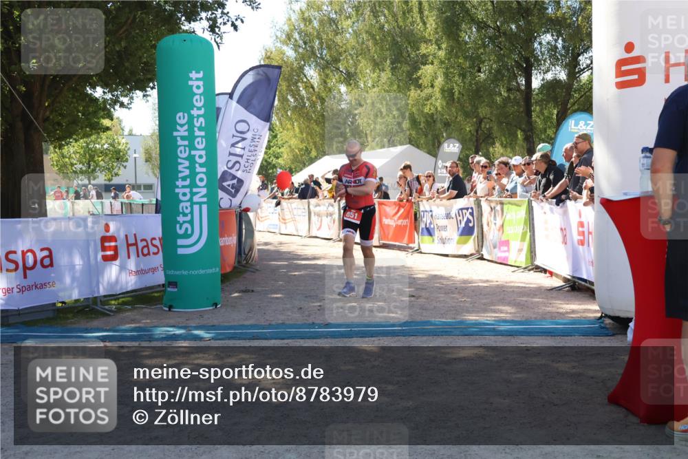 07.09.2025 - 19. Norderstedt Triathlon Zöllner http://msf.ph/oto/8783979 07.09.2025 13:07:21 Ziel 851 meine-sportfotos.de