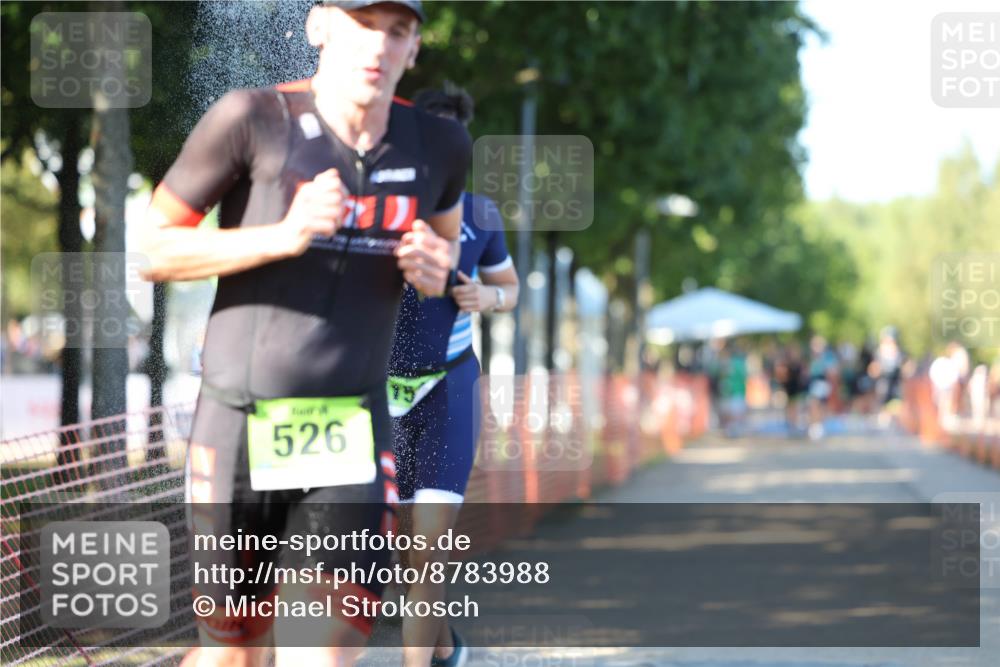 07.09.2025 - 19. Norderstedt Triathlon Michael Strokosch http://msf.ph/oto/8783988 07.09.2025 16:13:15 Laufen 526, 887, 927, 930, 1429, 1511 meine-sportfotos.de