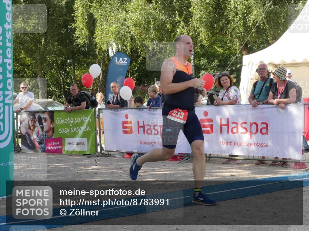 07.09.2025 - 19. Norderstedt Triathlon Zöllner http://msf.ph/oto/8783991 07.09.2025 12:05:42 Ziel 833 meine-sportfotos.de