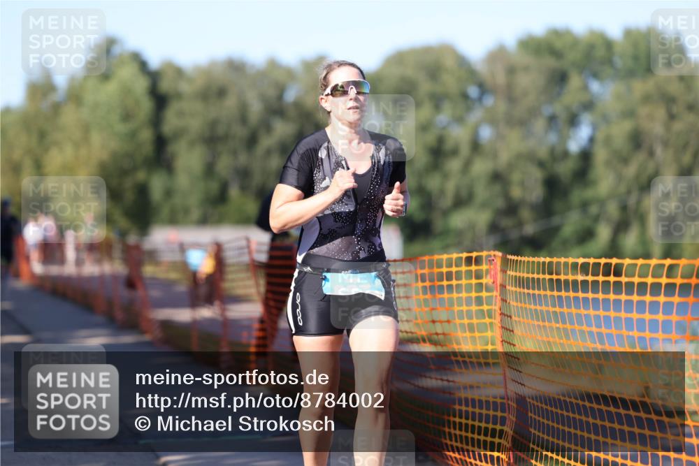 07.09.2025 - 19. Norderstedt Triathlon Michael Strokosch http://msf.ph/oto/8784002 07.09.2025 16:13:18 Laufen 526, 887, 1429, 1511 meine-sportfotos.de