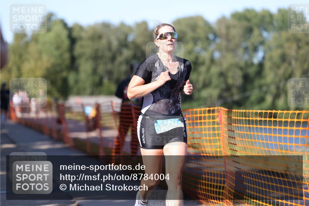 07.09.2025 - 19. Norderstedt Triathlon Michael Strokosch http://msf.ph/oto/8784004 07.09.2025 16:13:18 Laufen 526, 887, 1429, 1511 meine-sportfotos.de