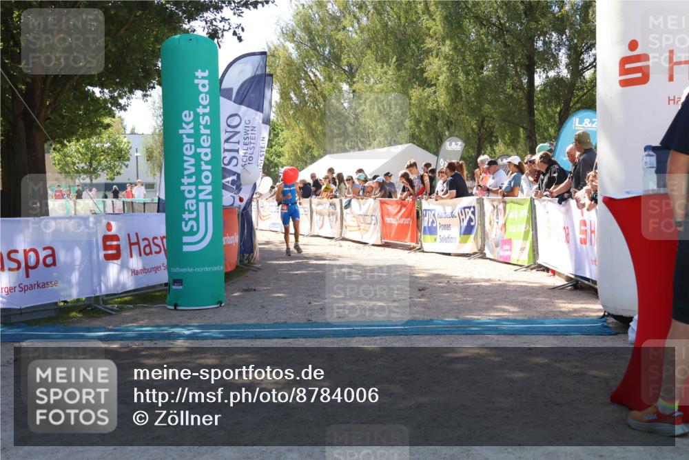 07.09.2025 - 19. Norderstedt Triathlon Zöllner http://msf.ph/oto/8784006 07.09.2025 13:07:44 Ziel 732, 1248 meine-sportfotos.de
