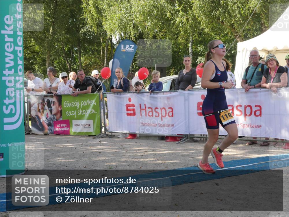 07.09.2025 - 19. Norderstedt Triathlon Zöllner http://msf.ph/oto/8784025 07.09.2025 12:05:59 Ziel 1181, 1193 meine-sportfotos.de