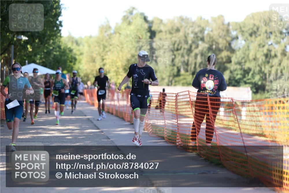 07.09.2025 - 19. Norderstedt Triathlon Michael Strokosch http://msf.ph/oto/8784027 07.09.2025 16:13:24 Laufen 537, 543, 932, 1080 meine-sportfotos.de