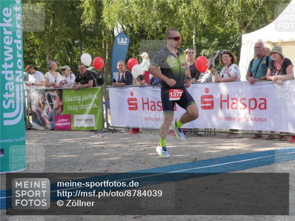07.09.2025 - 19. Norderstedt Triathlon Zöllner http://msf.ph/oto/8784039 07.09.2025 12:06:10 Ziel 1377 meine-sportfotos.de