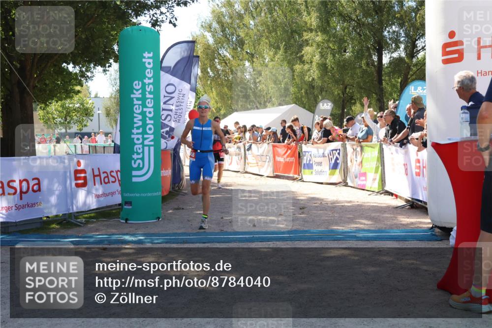 07.09.2025 - 19. Norderstedt Triathlon Zöllner http://msf.ph/oto/8784040 07.09.2025 13:07:47 Ziel 732, 1248 meine-sportfotos.de