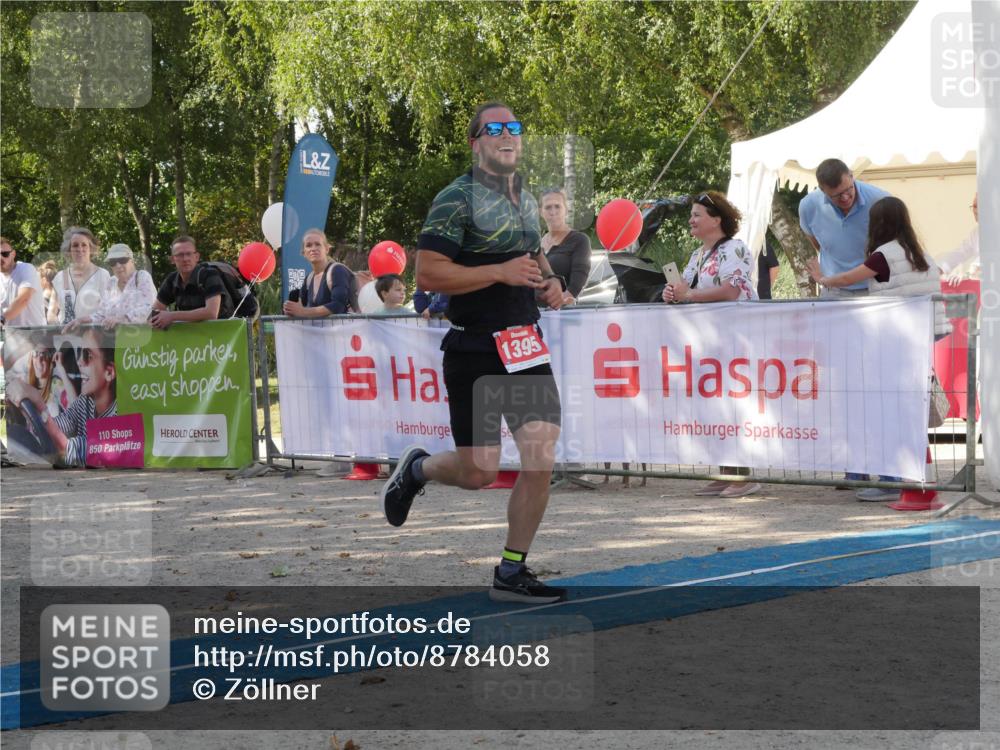 07.09.2025 - 19. Norderstedt Triathlon Zöllner http://msf.ph/oto/8784058 07.09.2025 12:07:09 Ziel 1395 meine-sportfotos.de
