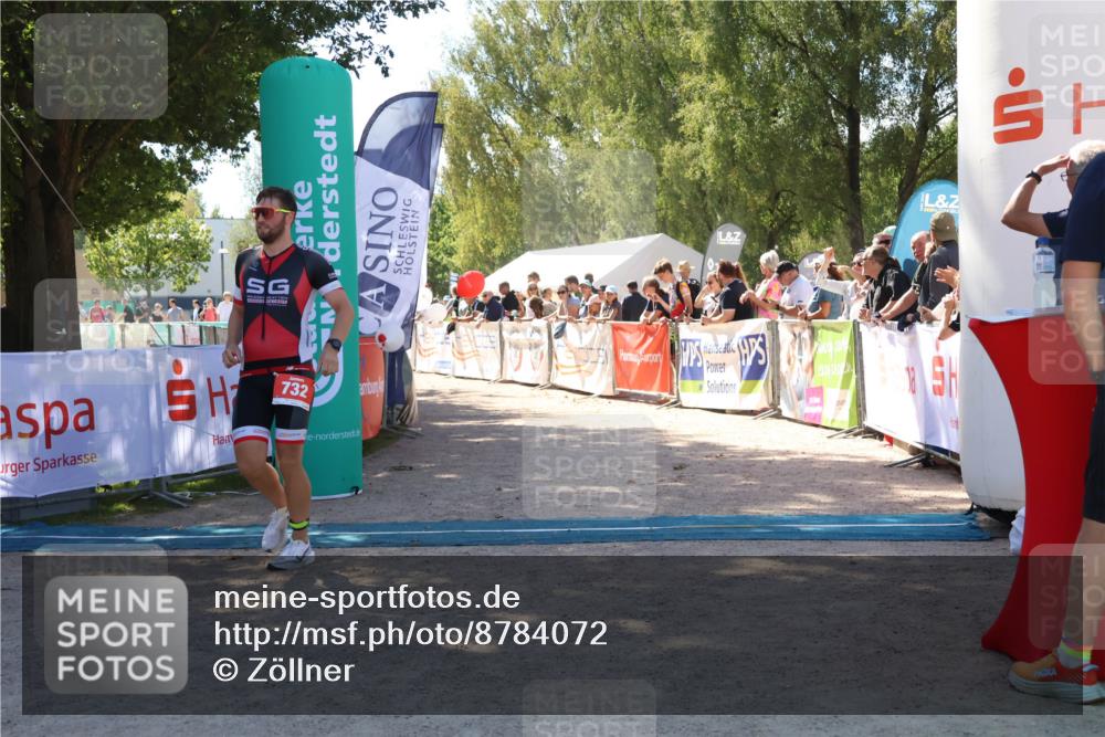07.09.2025 - 19. Norderstedt Triathlon Zöllner http://msf.ph/oto/8784072 07.09.2025 13:07:50 Ziel 732, 1248 meine-sportfotos.de