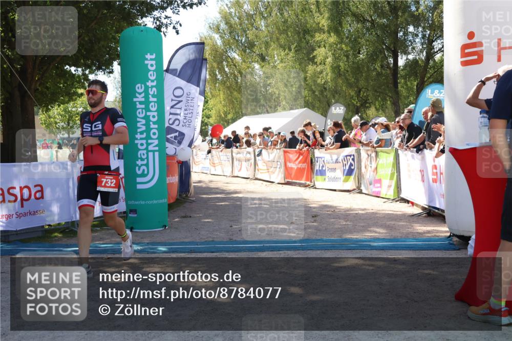 07.09.2025 - 19. Norderstedt Triathlon Zöllner http://msf.ph/oto/8784077 07.09.2025 13:07:50 Ziel 732, 1248 meine-sportfotos.de