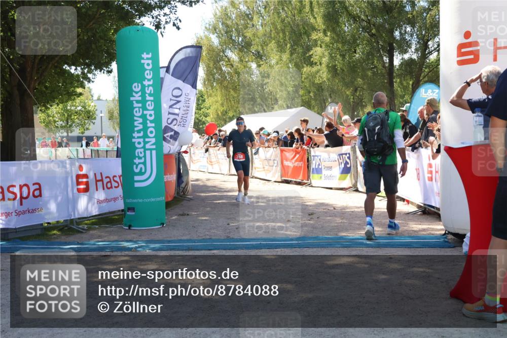 07.09.2025 - 19. Norderstedt Triathlon Zöllner http://msf.ph/oto/8784088 07.09.2025 13:07:57 Ziel 709, 788 meine-sportfotos.de