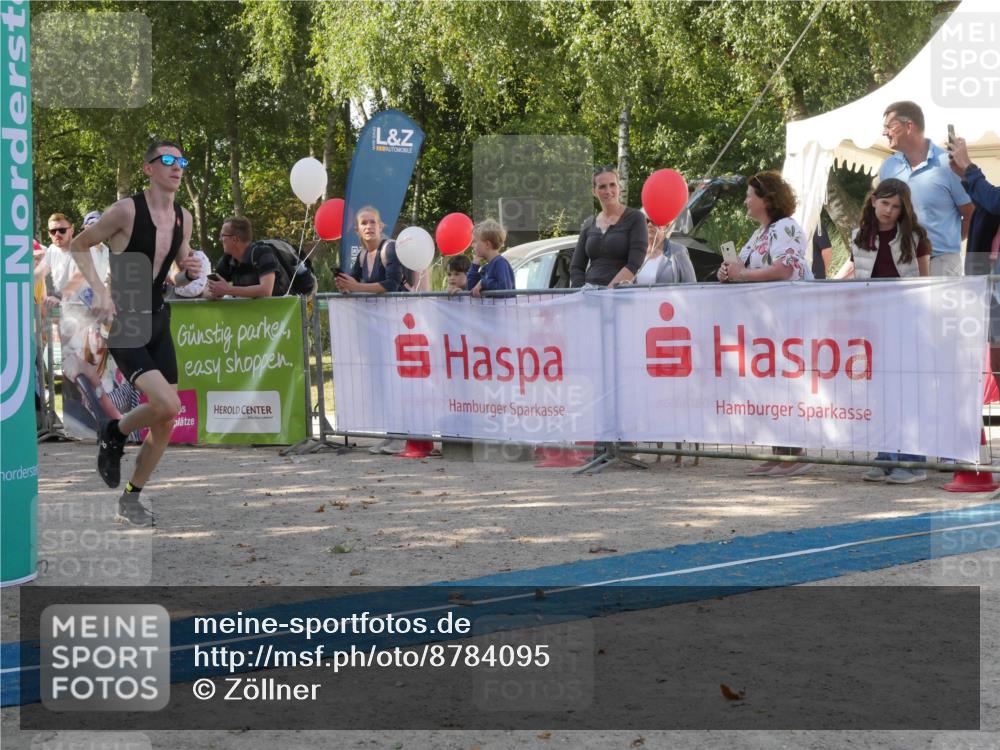 07.09.2025 - 19. Norderstedt Triathlon Zöllner http://msf.ph/oto/8784095 07.09.2025 12:07:48 Ziel 821, 1200, 1314 meine-sportfotos.de