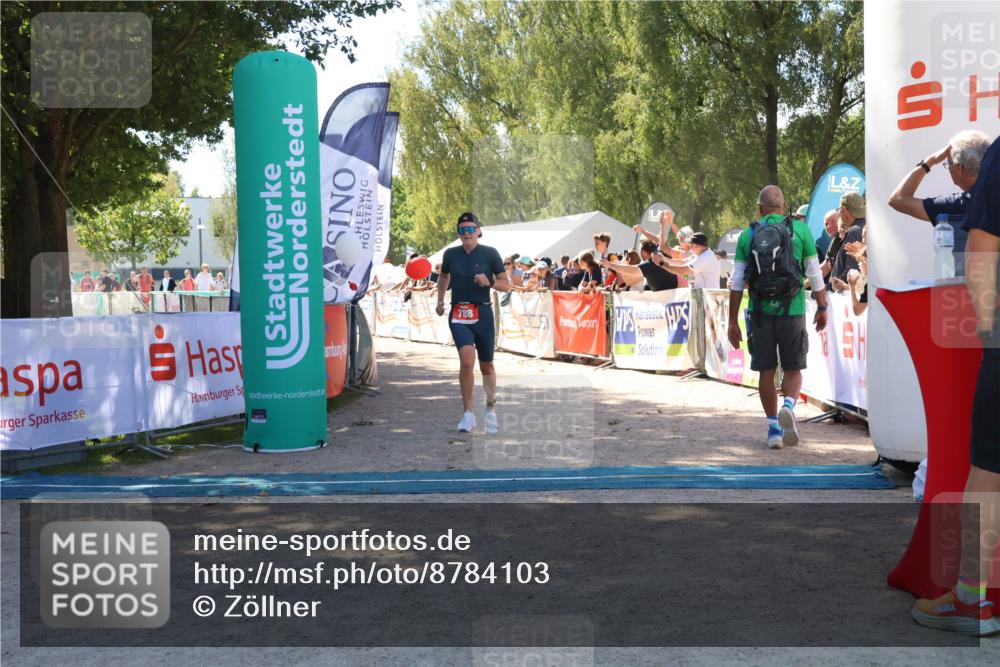 07.09.2025 - 19. Norderstedt Triathlon Zöllner http://msf.ph/oto/8784103 07.09.2025 13:07:58 Ziel 709, 788 meine-sportfotos.de