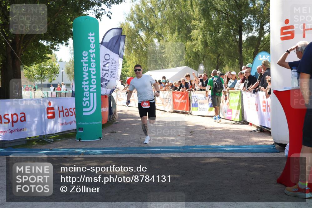 07.09.2025 - 19. Norderstedt Triathlon Zöllner http://msf.ph/oto/8784131 07.09.2025 13:08:01 Ziel 709, 788 meine-sportfotos.de
