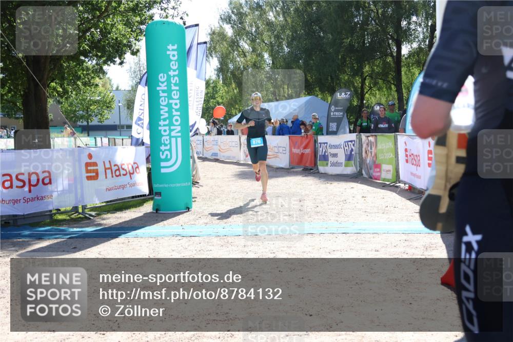 07.09.2025 - 19. Norderstedt Triathlon Zöllner http://msf.ph/oto/8784132 07.09.2025 15:18:31 Ziel 876, 1007 meine-sportfotos.de