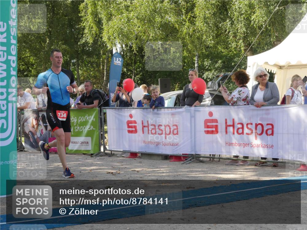 07.09.2025 - 19. Norderstedt Triathlon Zöllner http://msf.ph/oto/8784141 07.09.2025 12:08:29 Ziel 734 meine-sportfotos.de