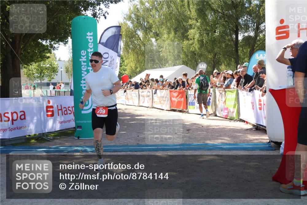 07.09.2025 - 19. Norderstedt Triathlon Zöllner http://msf.ph/oto/8784144 07.09.2025 13:08:02 Ziel 709, 788 meine-sportfotos.de