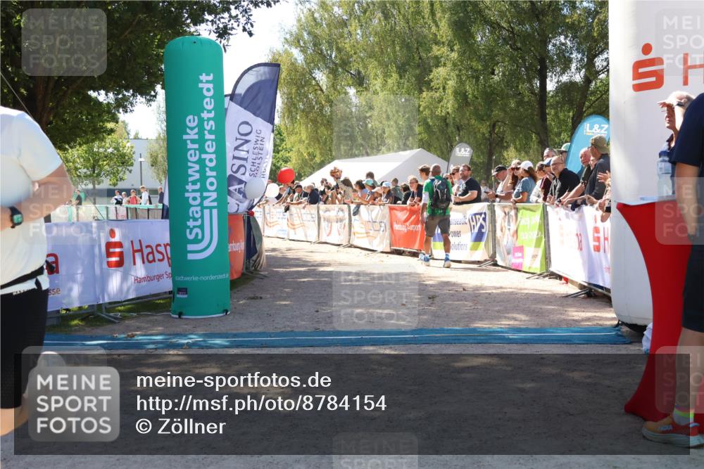 07.09.2025 - 19. Norderstedt Triathlon Zöllner http://msf.ph/oto/8784154 07.09.2025 13:08:03 Ziel 709, 788, 816 meine-sportfotos.de