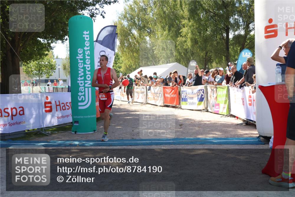 07.09.2025 - 19. Norderstedt Triathlon Zöllner http://msf.ph/oto/8784190 07.09.2025 13:08:08 Ziel 816 meine-sportfotos.de