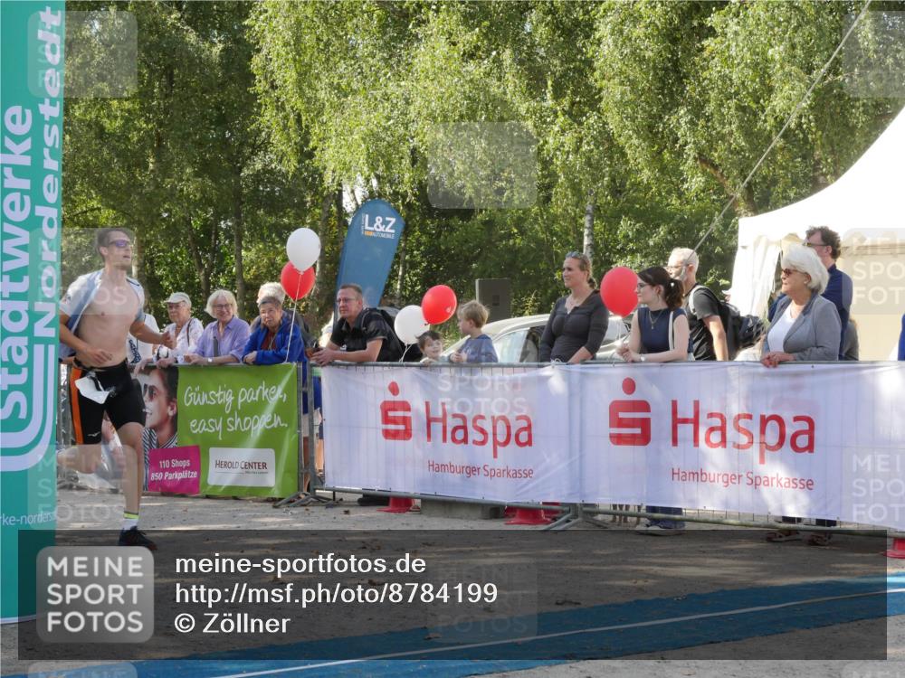 07.09.2025 - 19. Norderstedt Triathlon Zöllner http://msf.ph/oto/8784199 07.09.2025 12:09:15 Ziel 185, 806 meine-sportfotos.de