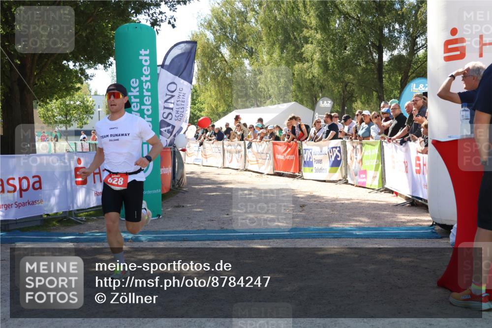 07.09.2025 - 19. Norderstedt Triathlon Zöllner http://msf.ph/oto/8784247 07.09.2025 13:08:15 Ziel 828 meine-sportfotos.de