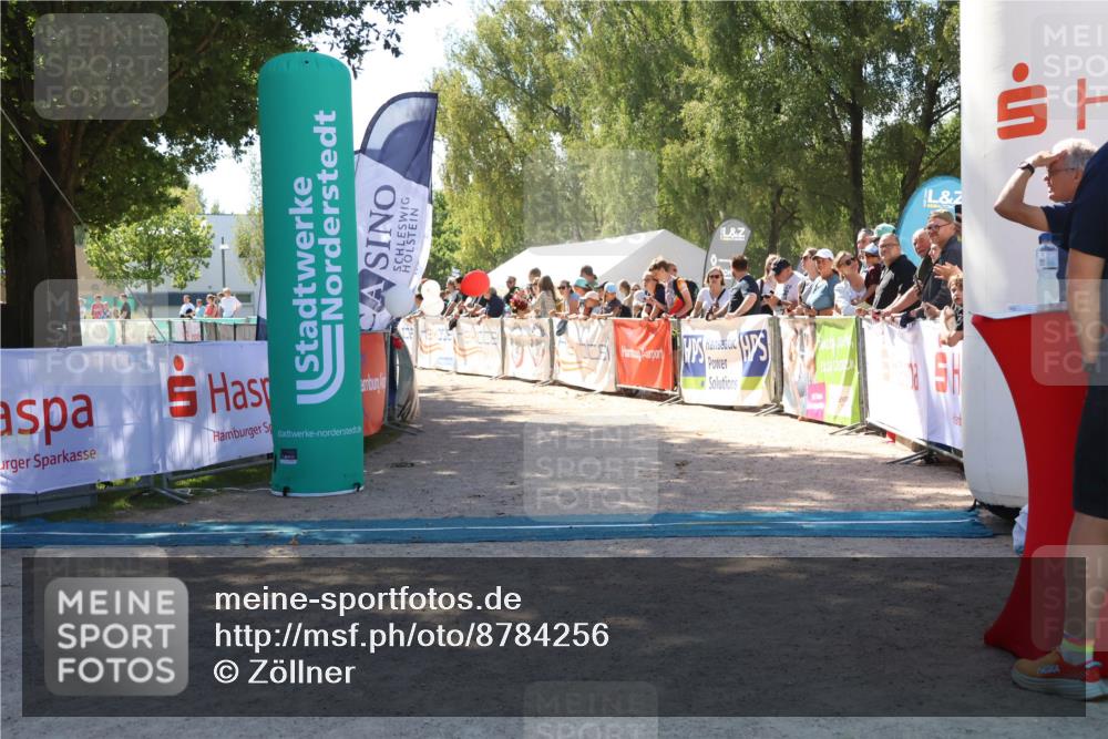07.09.2025 - 19. Norderstedt Triathlon Zöllner http://msf.ph/oto/8784256 07.09.2025 13:08:16 Ziel 828 meine-sportfotos.de